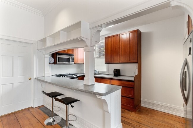 Foto del edificio - 36 Cottage St