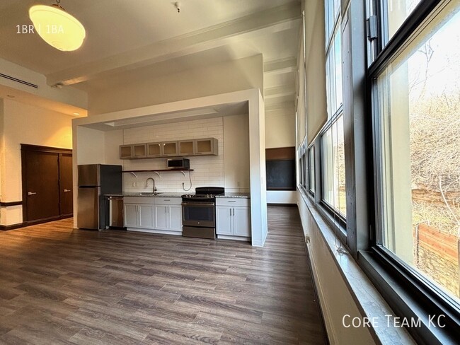 Foto del edificio - 1 Bedroom with Chalkboard at Historic Lofts