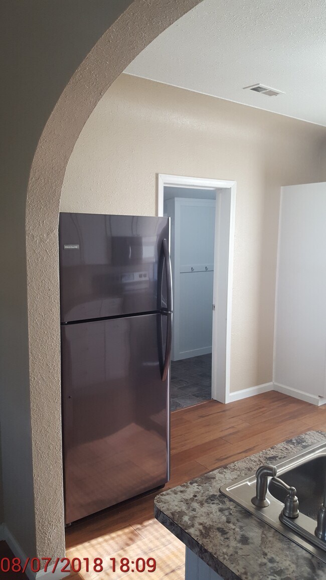 Kitchen - 615 N Orchard St