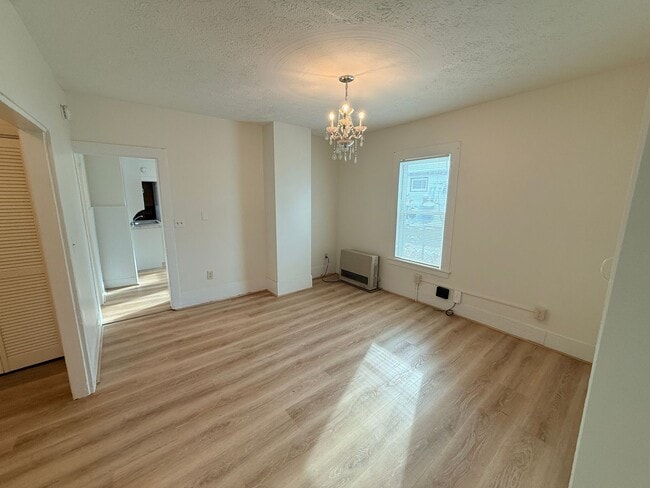 Photo - 35 Wentworth St Apartment