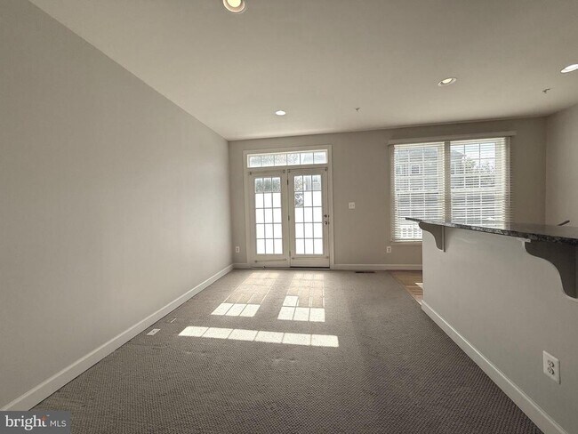 Foto del edificio - 3529 Sprigg St S