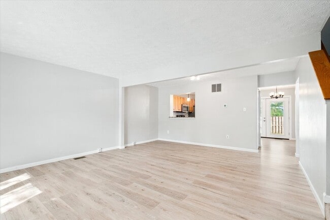 Building Photo - 4975 Pintail Ct