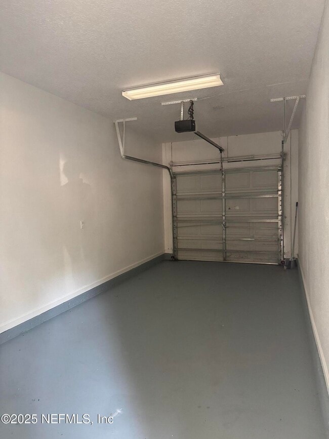 Building Photo - 12423 Forest Lake Cir W