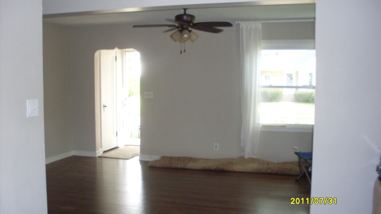 311 4th St, Waunakee, WI 53597 House Rental in Waunakee, WI