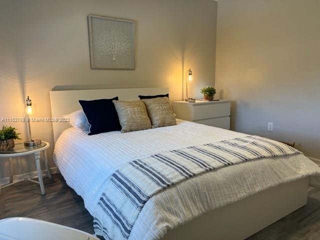 Building Photo - 1 bedroom in Hollywood FL 33020