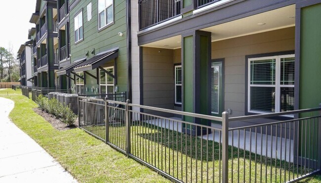 Building Photo - 2953 Farm to Market 2920