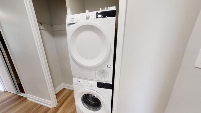 Photo du bâtiment - 158 Ontario