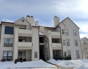 Building Photo - 6939 Mary Caroline Cir