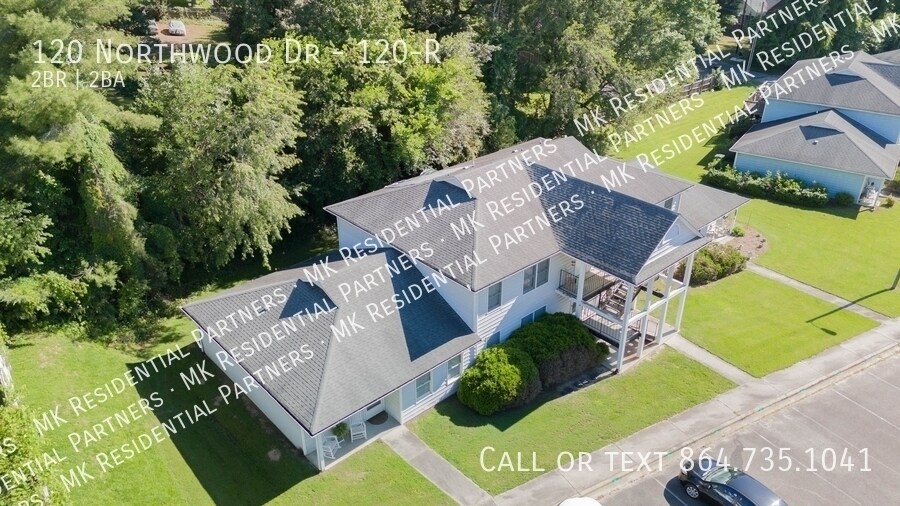 Primary Photo - 120 Northwood Dr