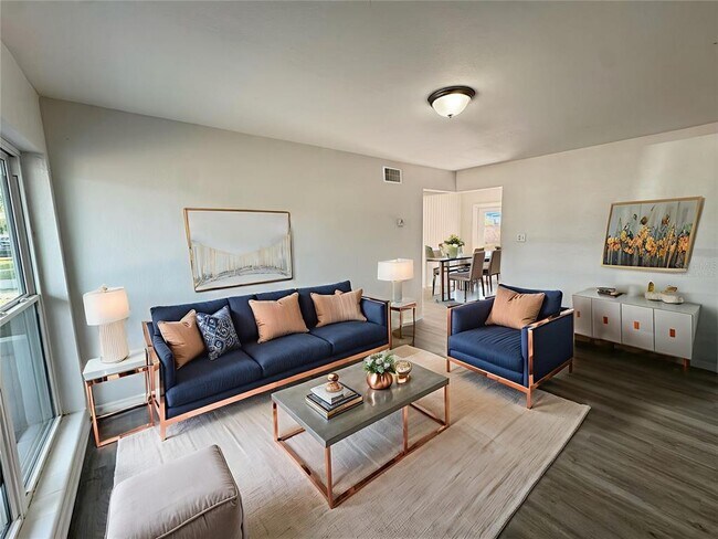 Foto del edificio - 5022 Keith Pl