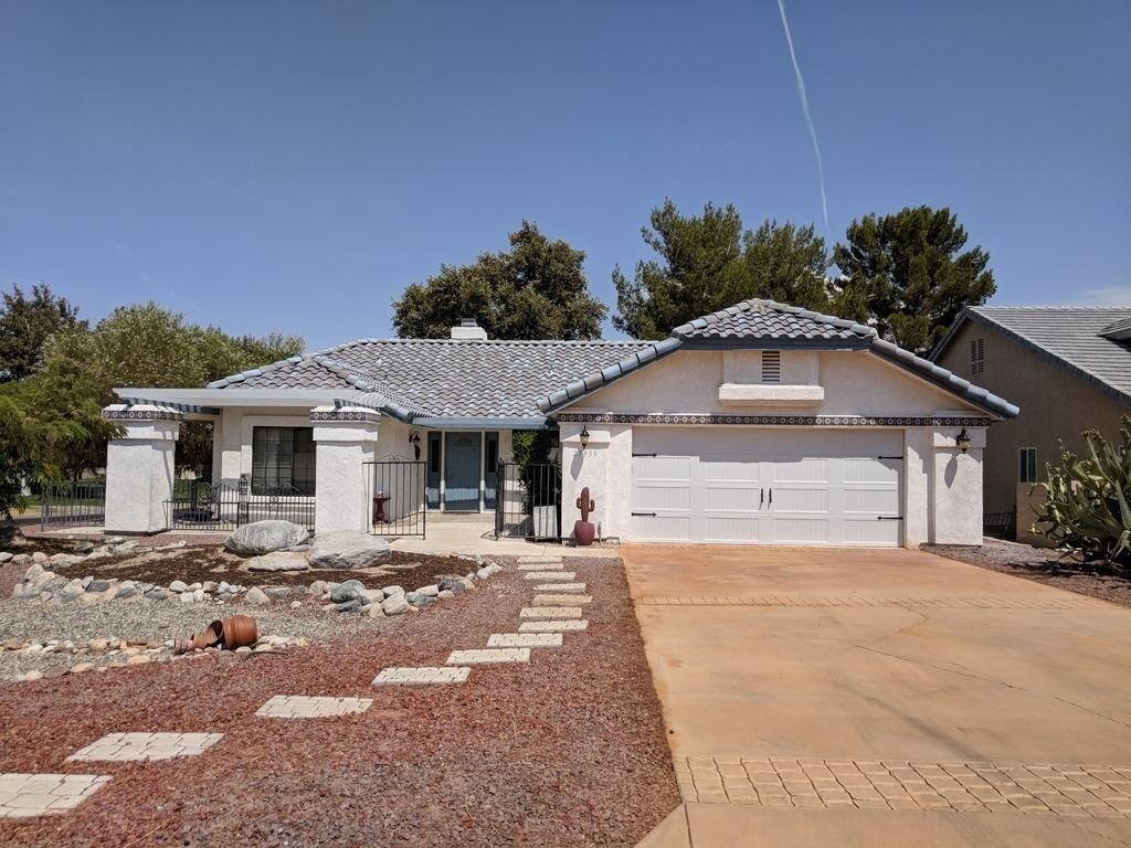 27935 Fairacres Ln, Helendale, CA 92342 House for Rent in Helendale