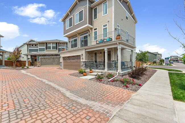 Foto del edificio - 10145 Zeno St