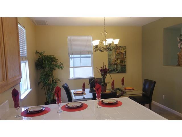 Building Photo - WILLOW GLEN - Beautiful townhome with balc...