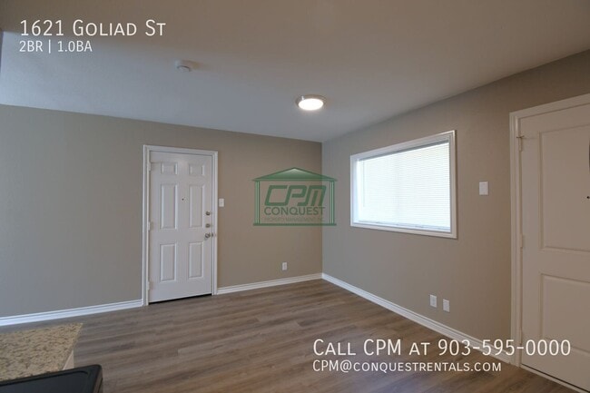 Building Photo - 1621 Goliad St
