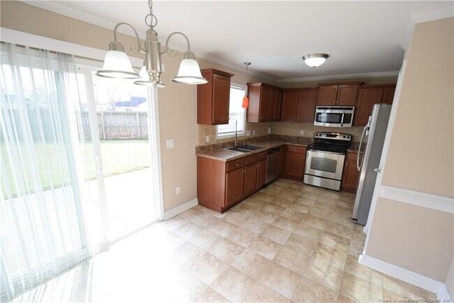 Building Photo - 145 Harcourt Pl