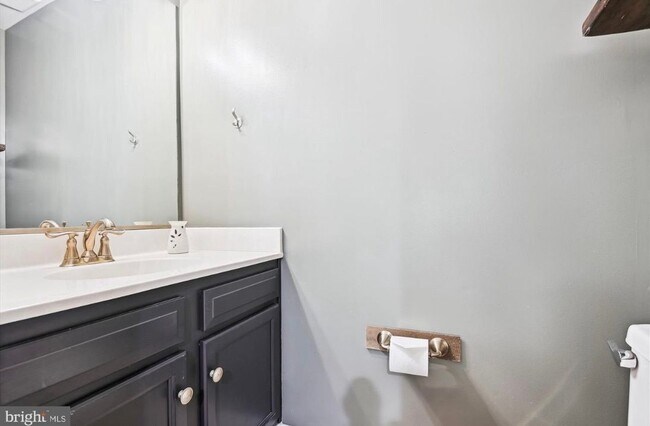 Foto del edificio - 933 Oakmoor Dr