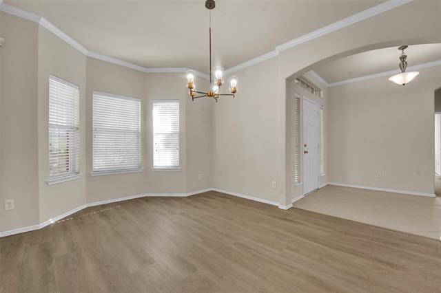 Building Photo - 8327 Robertson Dr