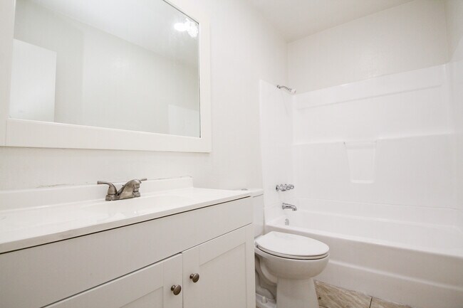 Building Photo - 6745 Coldwater Canyon Ave