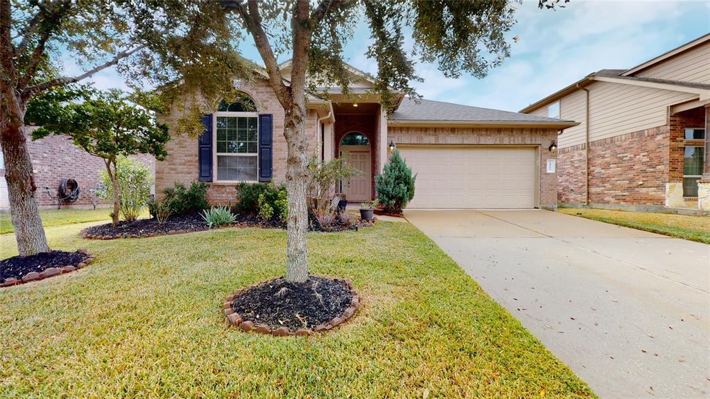 Foto principal - 8911 Alcina Dr