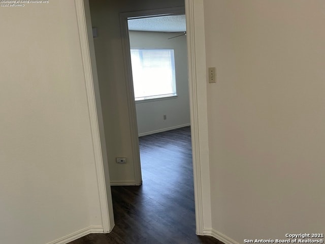 Building Photo - 14420 Edgemont St