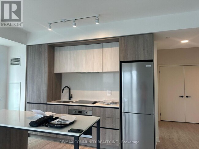 Building Photo - 2495 Eglinton Ave W