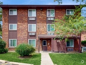 Building Photo - 29W542 Country Ridge Dr