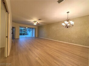 Building Photo - 2045 Crestview Way