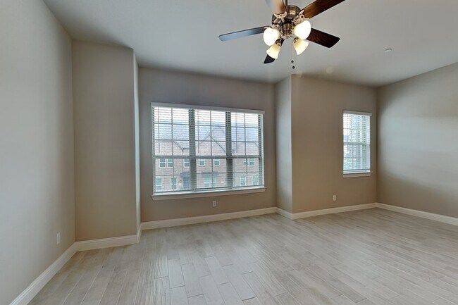 Foto del edificio - 4159 Wetstone Ln