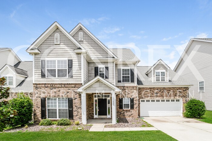Primary Photo - Gorgeous 5 Bedroom with Tons of Space!
