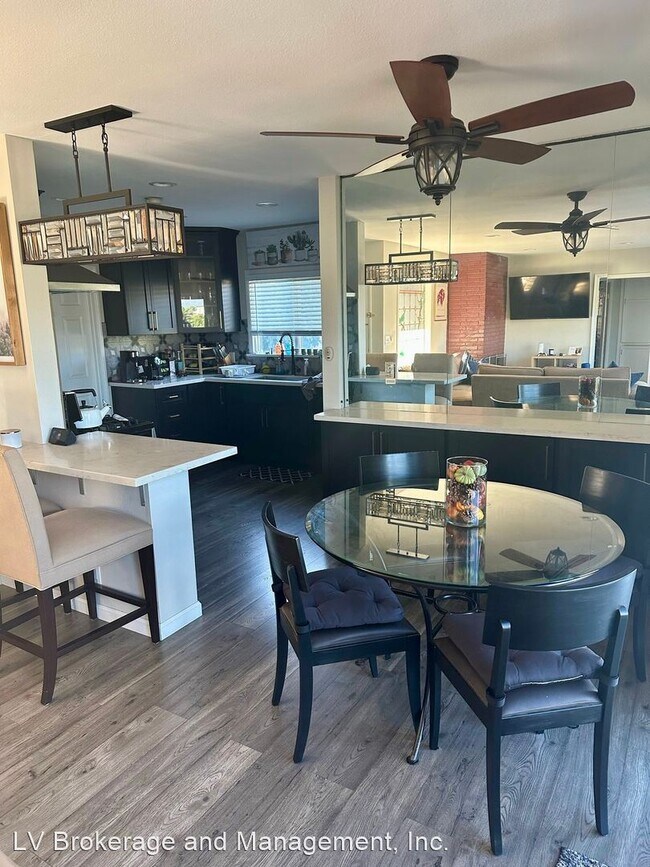 Foto del edificio - 3 br, 2 bath House - 833 Mira Valle St.