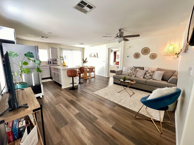 Foto del edificio - 4763 Beach Shell Ct