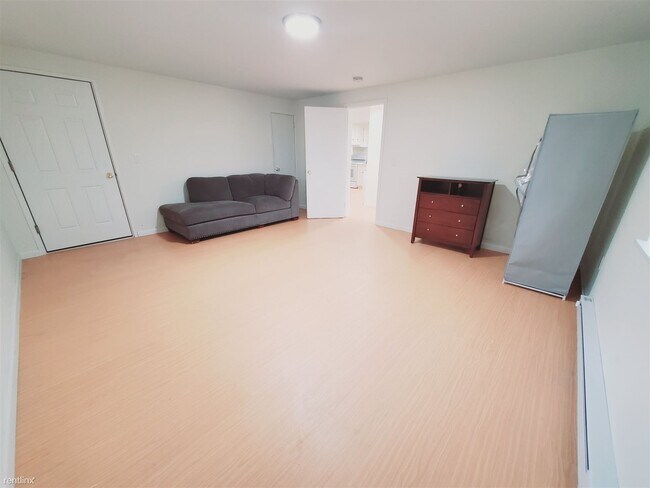 Foto del edificio - 1 br, 1 bath Condo - 74 Byram Terrace Dr A...