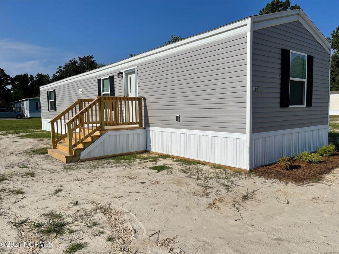 106 Littleton St, Midway Park, NC 28544 House for Rent in Midway Park