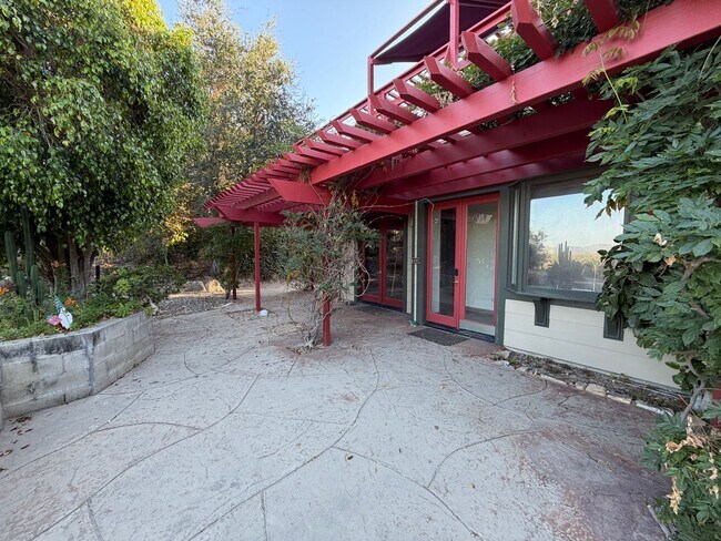 Foto del edificio - Secluded Mountain View Estate | 2BD/2BA | 30 Acres | Nipomo, CA