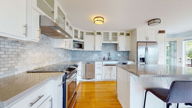 Building Photo - 44-119 Mikiola Dr