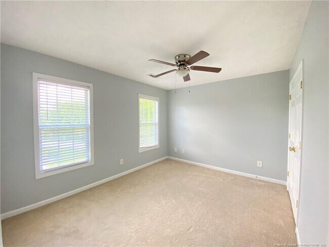Building Photo - 284 Briarwood Pl