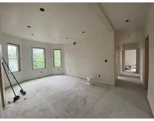 Building Photo - 52 Garfield Ave