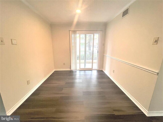 Foto del edificio - 1505 Lincoln Way