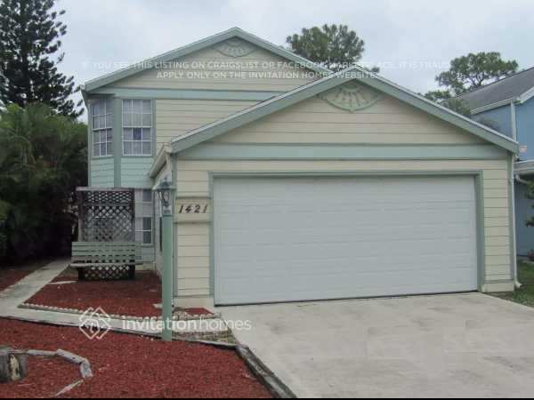 Primary Photo - 1421 Corn Flower Ln