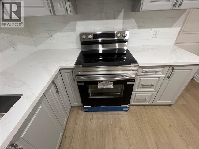 Photo du bâtiment - 29 Bowman Cres