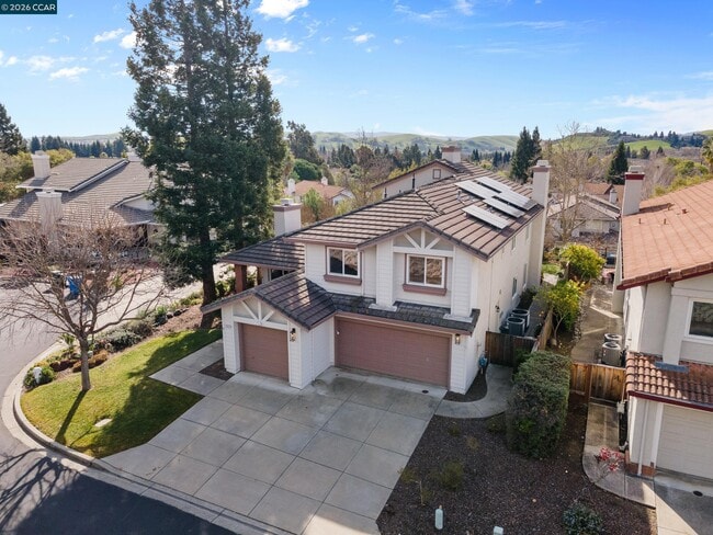 Building Photo - 342 Newcastle Ln