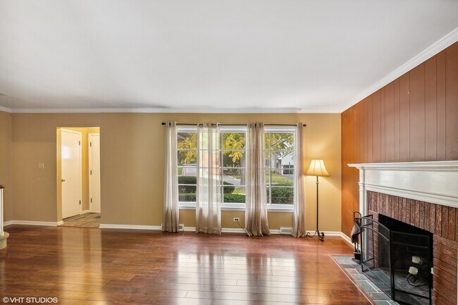 Foto del edificio - 219 E Rockland Rd
