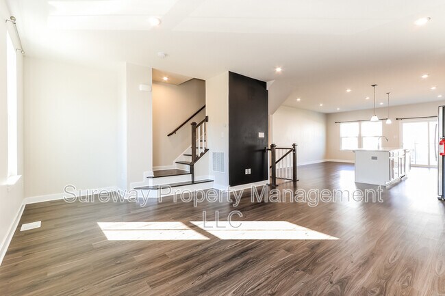 Building Photo - 12 Kohlmyer Dr