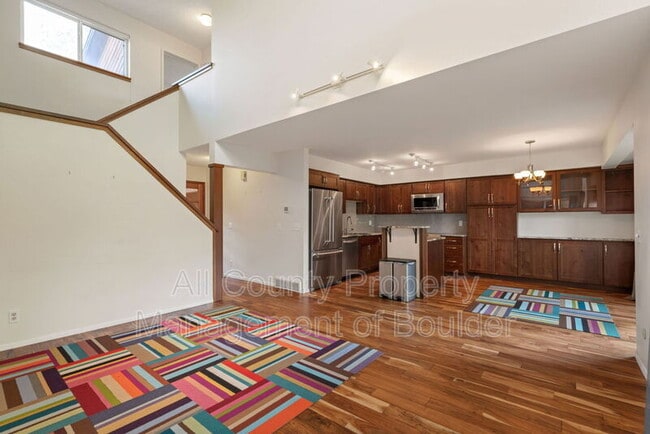 Building Photo - 2619 Juniper Ave