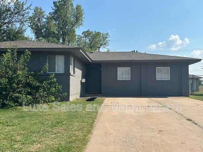 Foto del edificio - 3400 SW 51st St