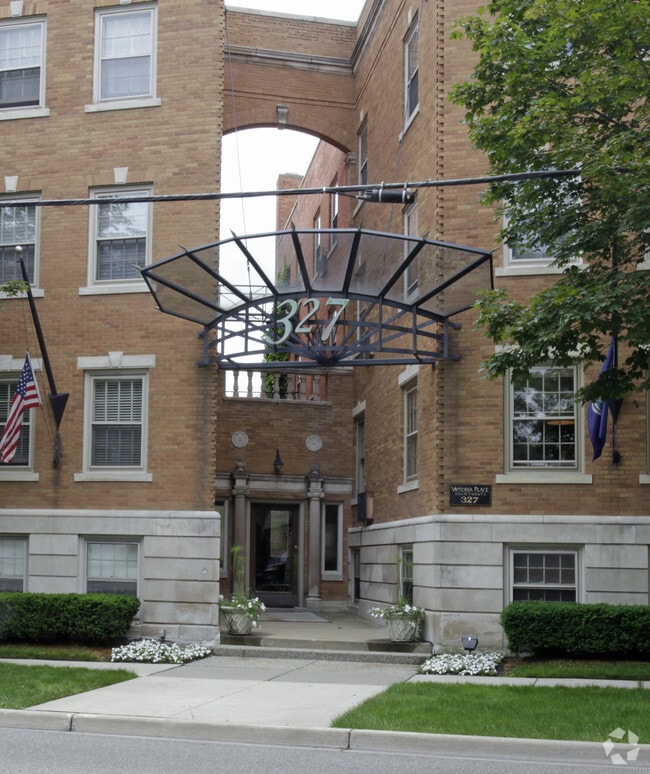 Victoria Place Apartments Birmingham, MI