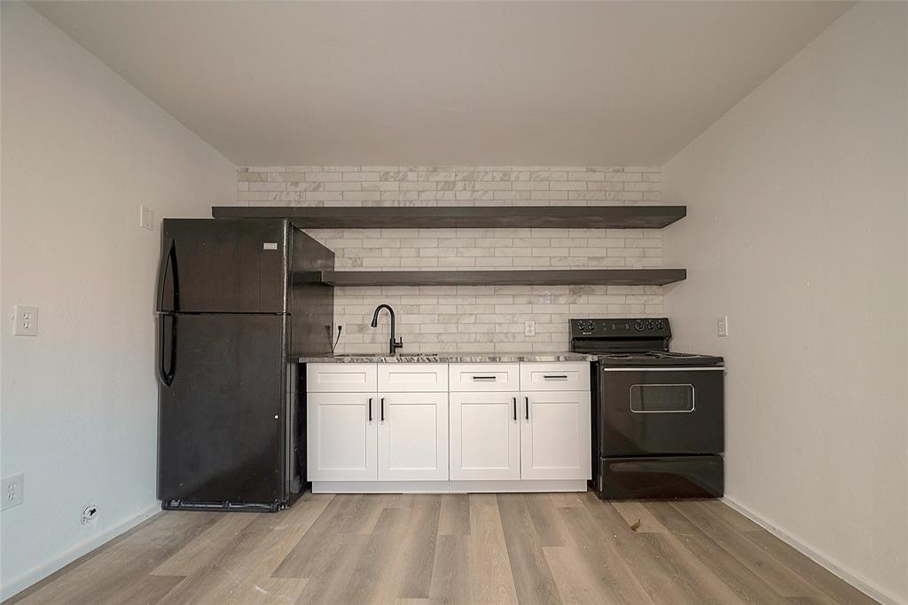 Foto principal - 3320 Hays St