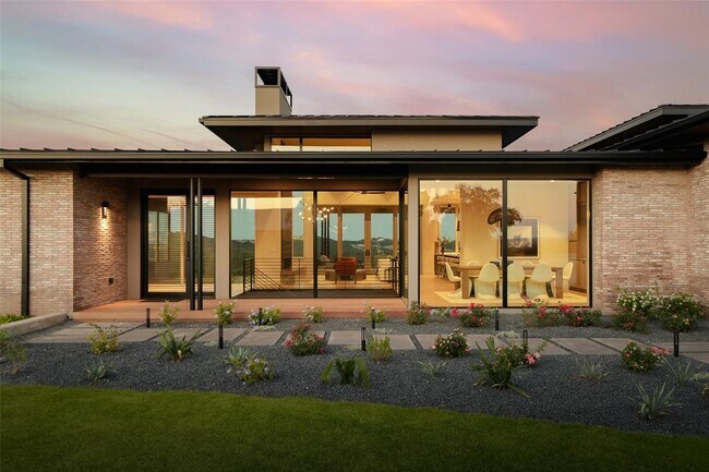 Foto del edificio - 4315 City Park Rd