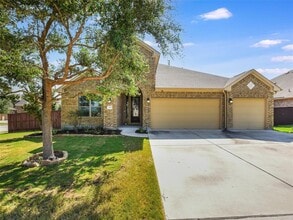 Building Photo - 2508 Hilltop Divide Ln