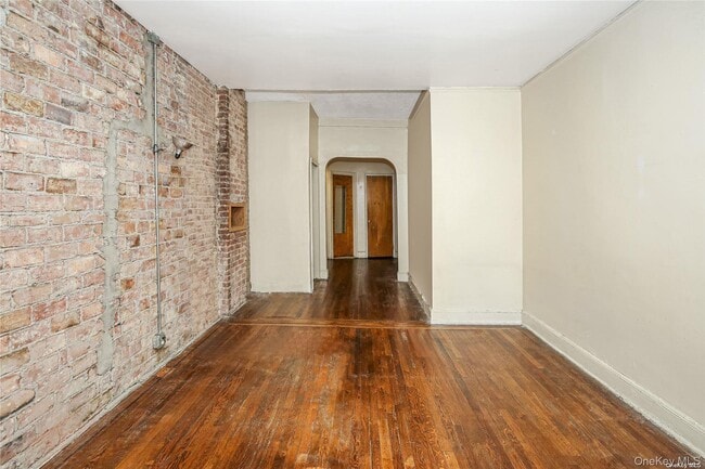 Building Photo - 363 3rd Ave